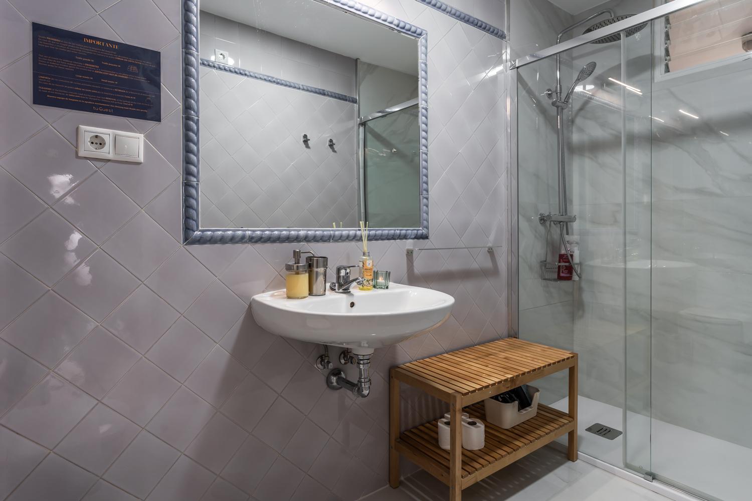 Tuguest Alhamar Apartment กรานาดา ภายนอก รูปภาพ